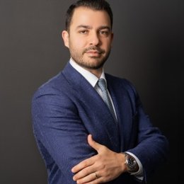 在线旅游巨头Booking(BKNG.US)Q2业绩超预期 Q3指引令人失望